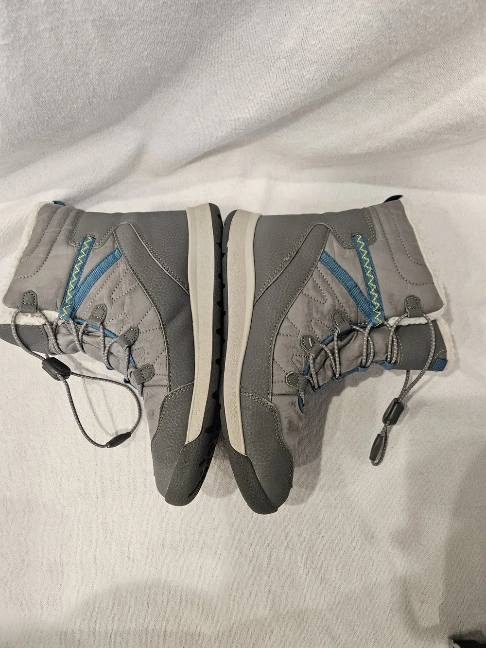 Merrell Grey Snow Crush 3 200g Insulated Waterproof Warm Winter Boots Girls Sz 4